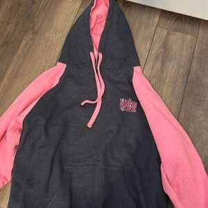 Women’s Pink Sweatshirt